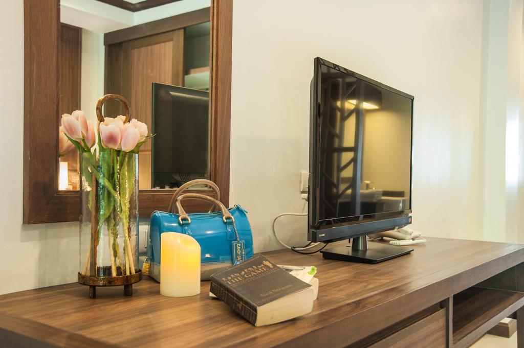 Ratana Hill Patong Aparthotel Eksteriør bilde