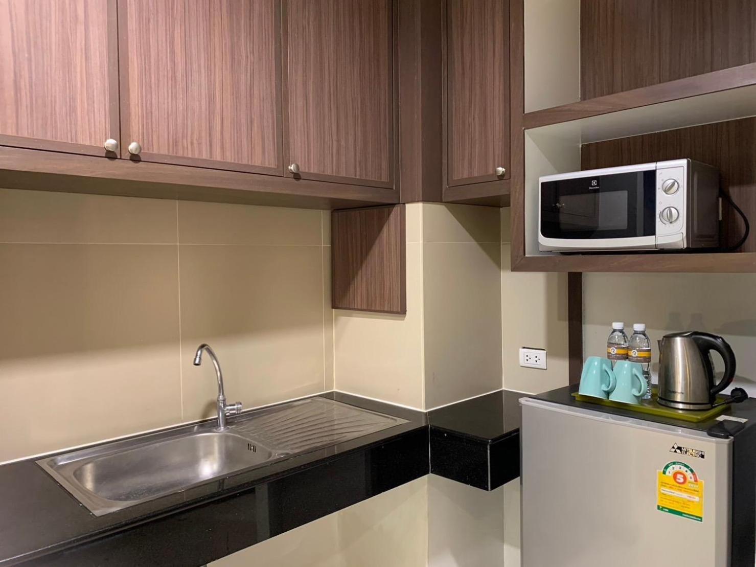Ratana Hill Patong Aparthotel Eksteriør bilde